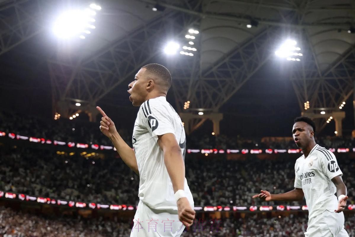 TA:皇马将姆巴佩视为9号位球员 他还没站稳脚跟