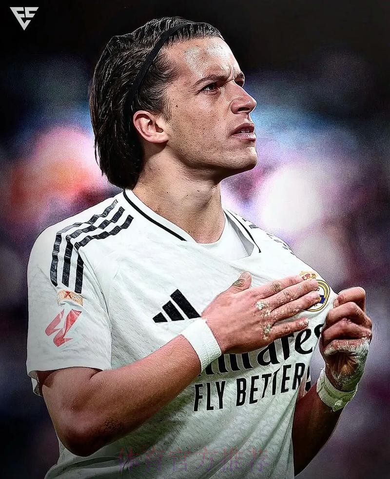 罗马诺:曼联不会行使回购条款 A-费将加盟皇马 罗马诺:曼联不会行使回购条款 A-费将加盟皇马